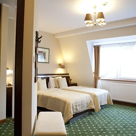 I Restauracja Pod Orłem 3*