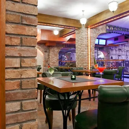 فندق I Restauracja 