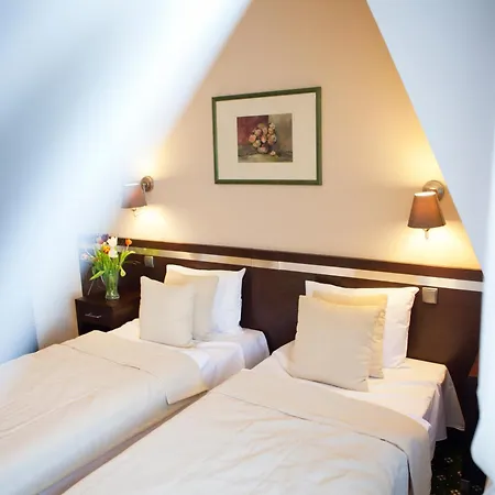 Hotel I Restauracja Pod Orłem Kartuzy