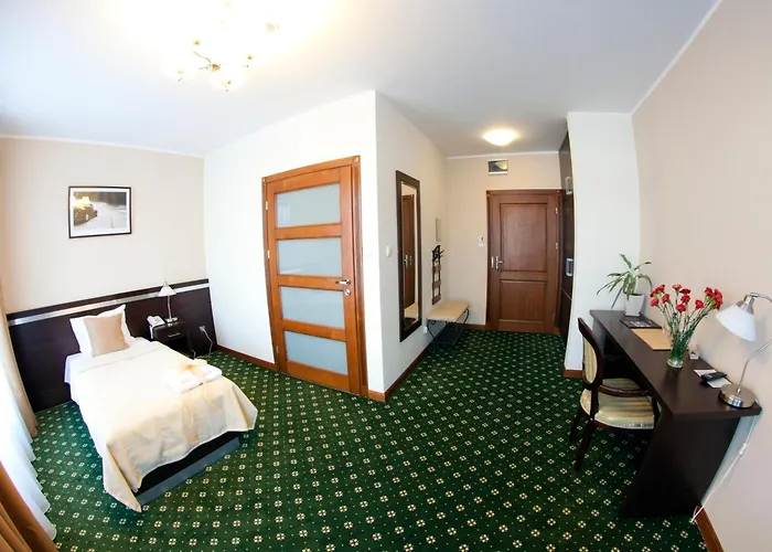 Hotel I Restauracja Pod Orłem Kartuzy