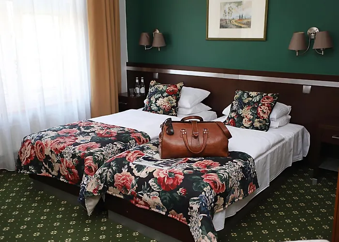 I Restauracja Pod Orłem 3*